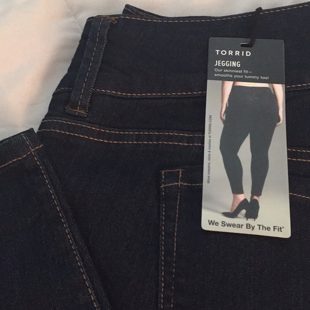 Torrid Plus Jeggings- NWT